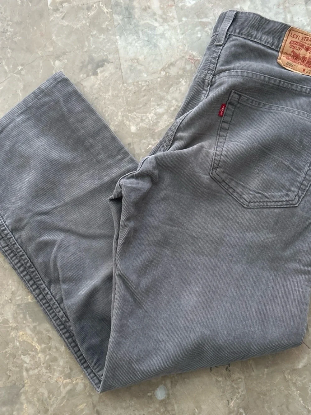 Vintage 2006 Levi’s 559 Corduroy Pants 32x30 Gray Relaxed Straight Y2K